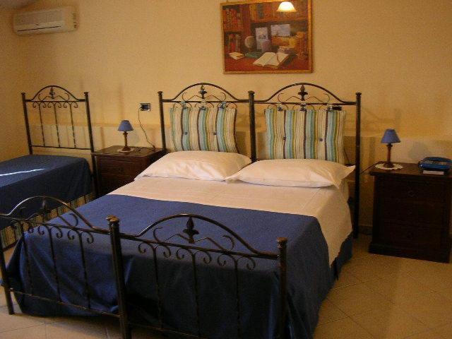 Tavernola - Locanda Di Campagna Battipaglia Exteriör bild
