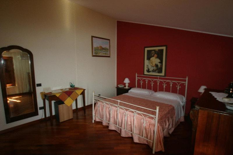 Tavernola - Locanda Di Campagna Battipaglia Exteriör bild